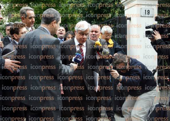 ΣΥΝΑΝΤΗΣΗ-ΤΟΥ-ΠΡΩΘΥΠΟΥΡΓΟΥ-ΚΑΡΑΜΑΝΛΗ-ΜΕ-ΤΟΝ-ΥΠ-ΕΣΩΤΕΡΙΚΩΝ-ΠΑΥΛΟΠΟΥΛΟ-3