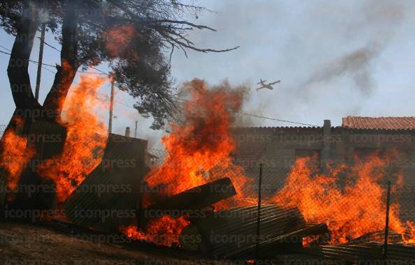 ΤΡΙΤΗ-ΗΜΕΡΑ-ΚΑΤΑΣΤΡΟΦΙΚΩΝ-ΠΥΡΚΑΓΙΩΝ-ΣΤΗΝ-2