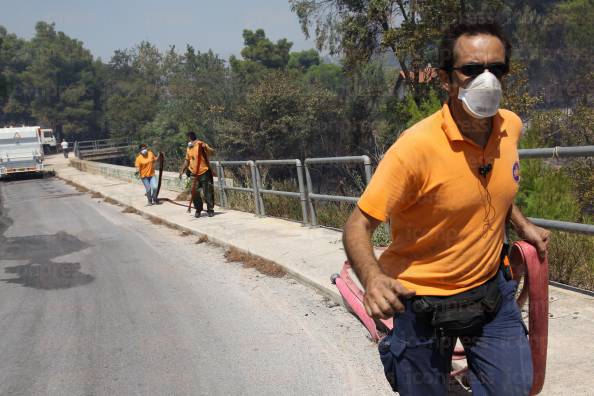 ΤΡΙΤΗ-ΗΜΕΡΑ-ΚΑΤΑΣΤΡΟΦΙΚΩΝ-ΠΥΡΚΑΓΙΩΝ-ΣΤΗΝ-41