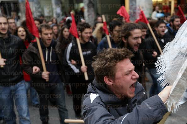 ΠΟΡΕΙΑ-ΜΕΤΩΠΟΥ-ΑΓΩΝΑ-ΣΠΟΥΔΑΣΤΩΝ-ΚΕΝΤΡΟ-8