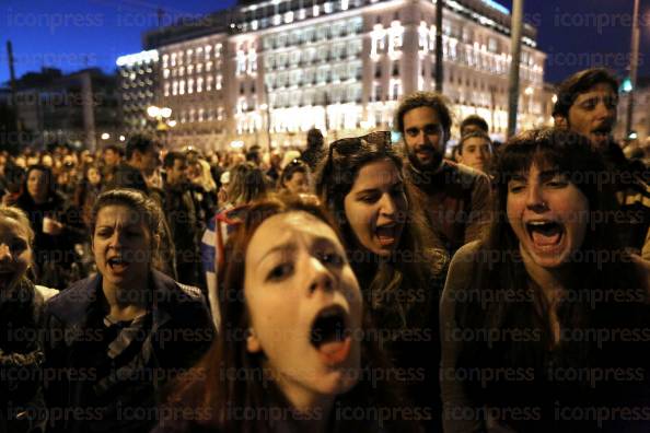 ΣΥΓΚΕΝΤΡΩΣΗ-ΑΓΑΝΑΚΤΙΣΜΕΝΩΝ-ΣΥΝΤΑΓΜΑ-17