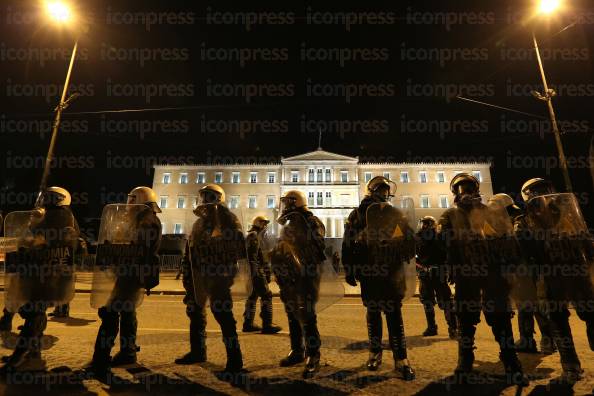 ΣΥΓΚΕΝΤΡΩΣΗ-ΑΓΑΝΑΚΤΙΣΜΕΝΩΝ-ΣΥΝΤΑΓΜΑ-22