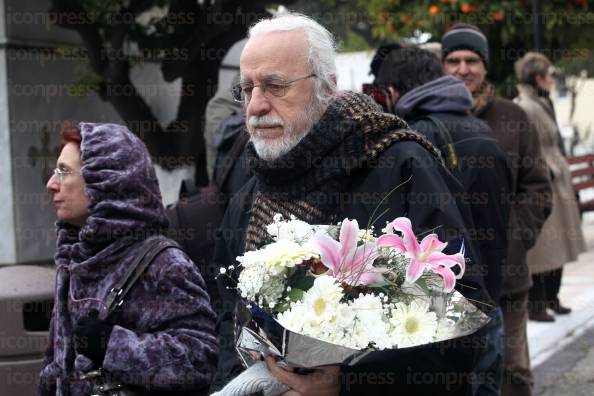 ΚΗΔΕΙΑ-ΔΟΜΝΑ-ΣΑΜΙΟΥ-ΝΕΚΡΟΤΑΦΕΙΟ-ΝΕΑΣ