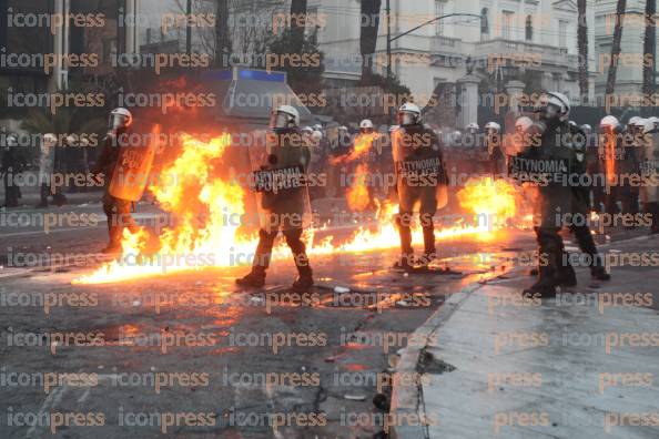 ΕΠΕΙΣΟΔΙΑ-ΣΥΛΛΑΛΗΤΗΡΙΟ-ΓΣΕΕ-ΑΔΕΔΥ-ΣΥΝΤΑΓΜΑ-8