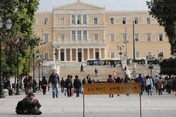 ΣΤΙΓΜΙΟΤΥΠΟ-ΠΛΑΤΕΙΑ-ΣΥΝΤΑΓΜΑΤΟΣ-ΜΙΚΡΟΣ-ΠΛΑΝΟΔΙΟΣ-2