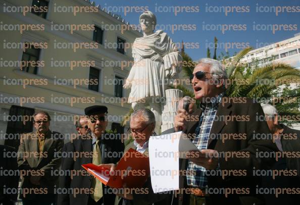 ΠΟΡΕΙΑ-ΔΙΑΜΑΡΤΥΡΙΑΣ-ΣΥΝΤΑΞΙΟΥΧΩΝ-ΚΕΝΤΡΟ-ΑΘΗΝΑΣ-3