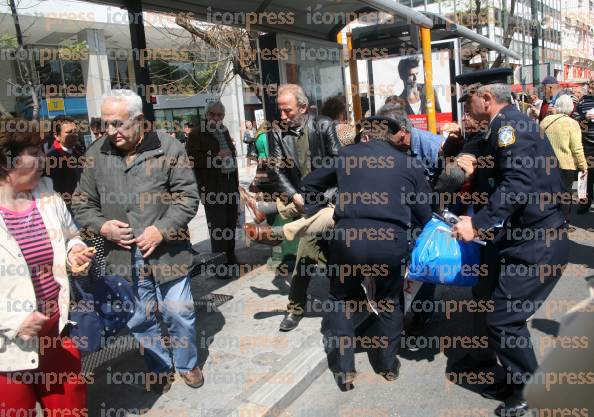 ΠΟΡΕΙΑ-ΔΙΑΜΑΡΤΥΡΙΑΣ-ΣΥΝΤΑΞΙΟΥΧΩΝ-ΚΕΝΤΡΟ-ΑΘΗΝΑΣ-4