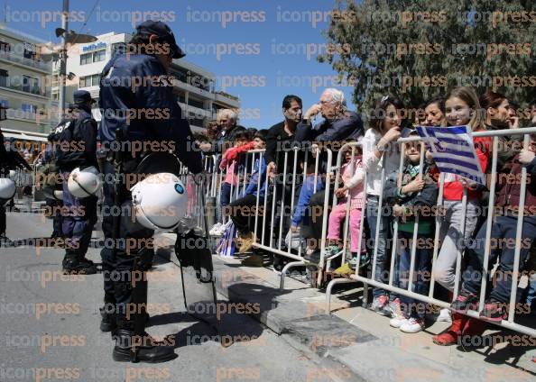 ΚΡΗΤΗ-ΗΡΑΚΛΕΙΟ-ΣΤΡΑΤΙΩΤΙΚΗ-ΠΑΡΕΛΑΣΗ-ΕΟΡΤΑΣΜΟ-8