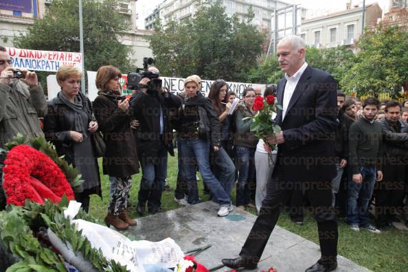 ΚΑΤΑΘΕΣΗ-ΣΤΕΦΑΝΟΥ-ΜΝΗΜΕΙΟ-ΠΟΛΥΤΕΧΝΕΙΟΥ-ΠΡΩΘΥΠΟΥΡΓΟ-5