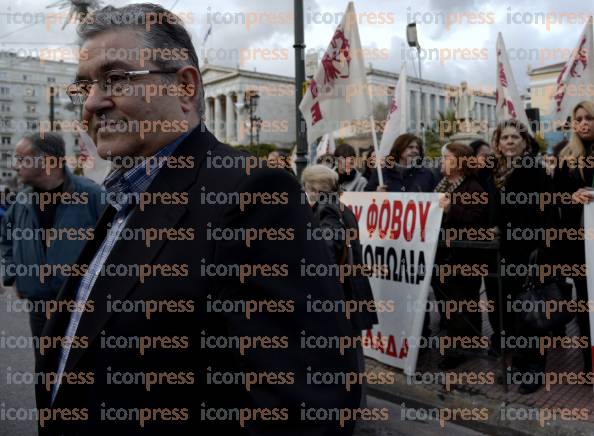 ΣΥΓΚEΝΤΡΩΣΗ-ΔΙΑΜΑΡΤΥΡIΑΣ-ΗΜΕΡΑ-ΓΥΝΑΙΚΑΣ-11