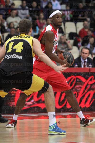 ΟΛΥΜΠΙΑΚΟΣ-ΑΡΗΣ-ΑΓΩΝΙΣΤΙΚΗ-BASKET-LEAGUE-11