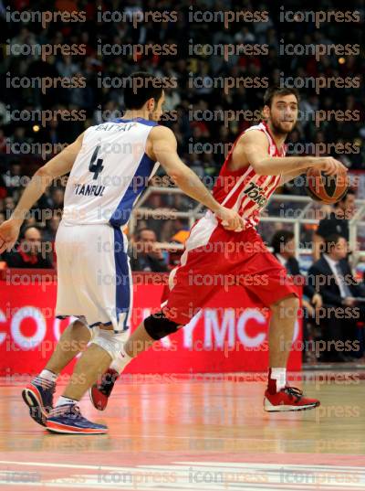 ΟΛΥΜΠΙΑΚΟΣ-ΕΦΕΣ-BASKET-LEAGUE