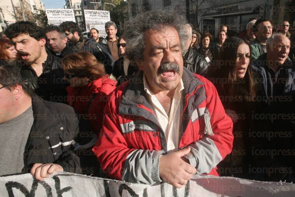 ΣΥΓΚΕΝΤΡΩΣΗ-ΔΙΑΜΑΡΤΥΡΙΑΣ-ΑΠΕΡΓΩΝ-ΧΑΛΥΒΟΥΡΓΩΝ-ΥΠΟΥΡΓΕΙΟ