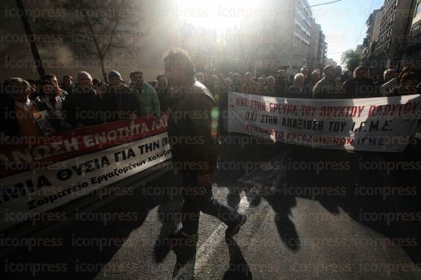 ΣΥΓΚΕΝΤΡΩΣΗ-ΔΙΑΜΑΡΤΥΡΙΑΣ-ΑΠΕΡΓΩΝ-ΧΑΛΥΒΟΥΡΓΩΝ-ΥΠΟΥΡΓΕΙΟ